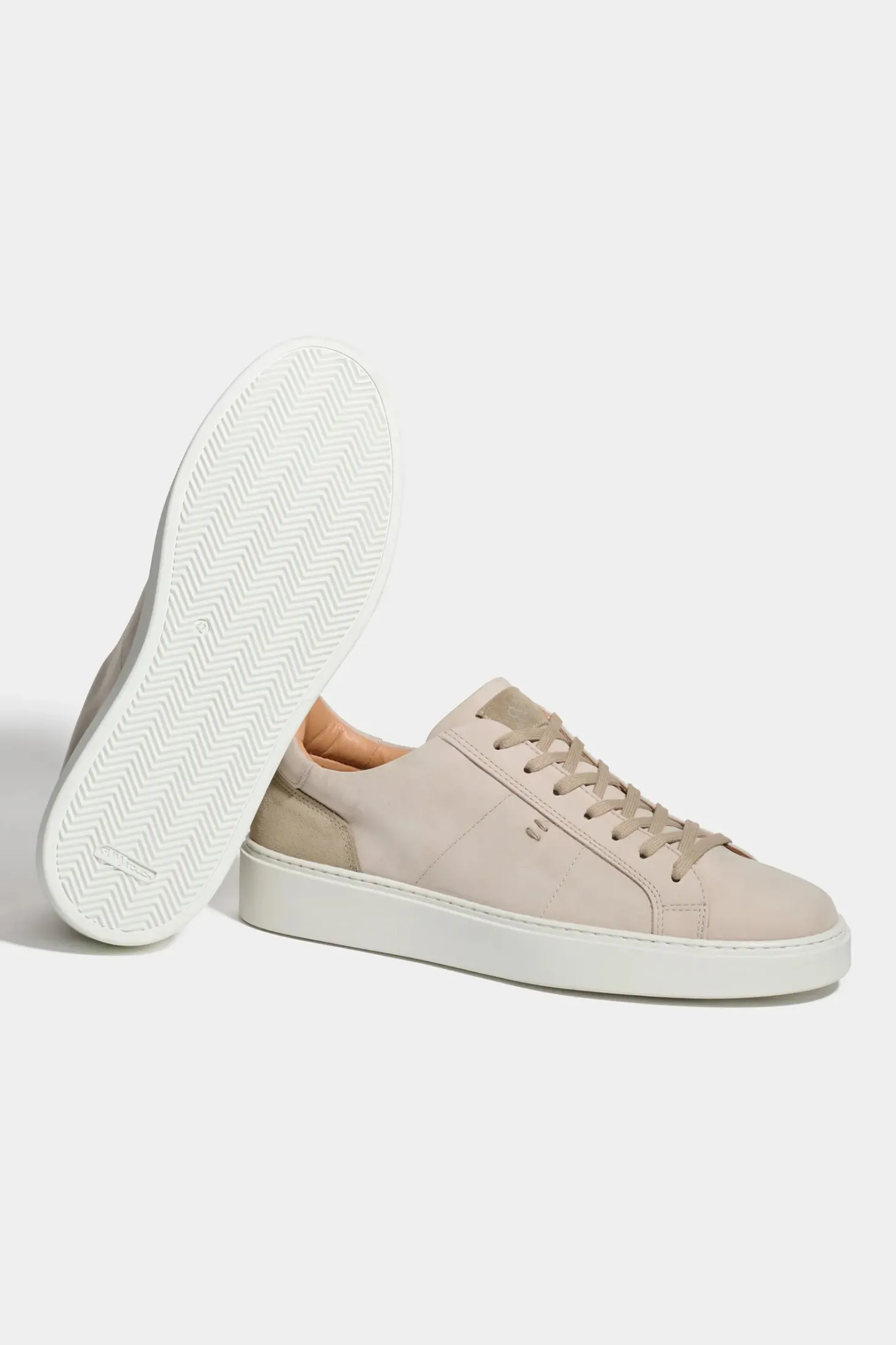Baskets beiges en nubuck - Made in Italy