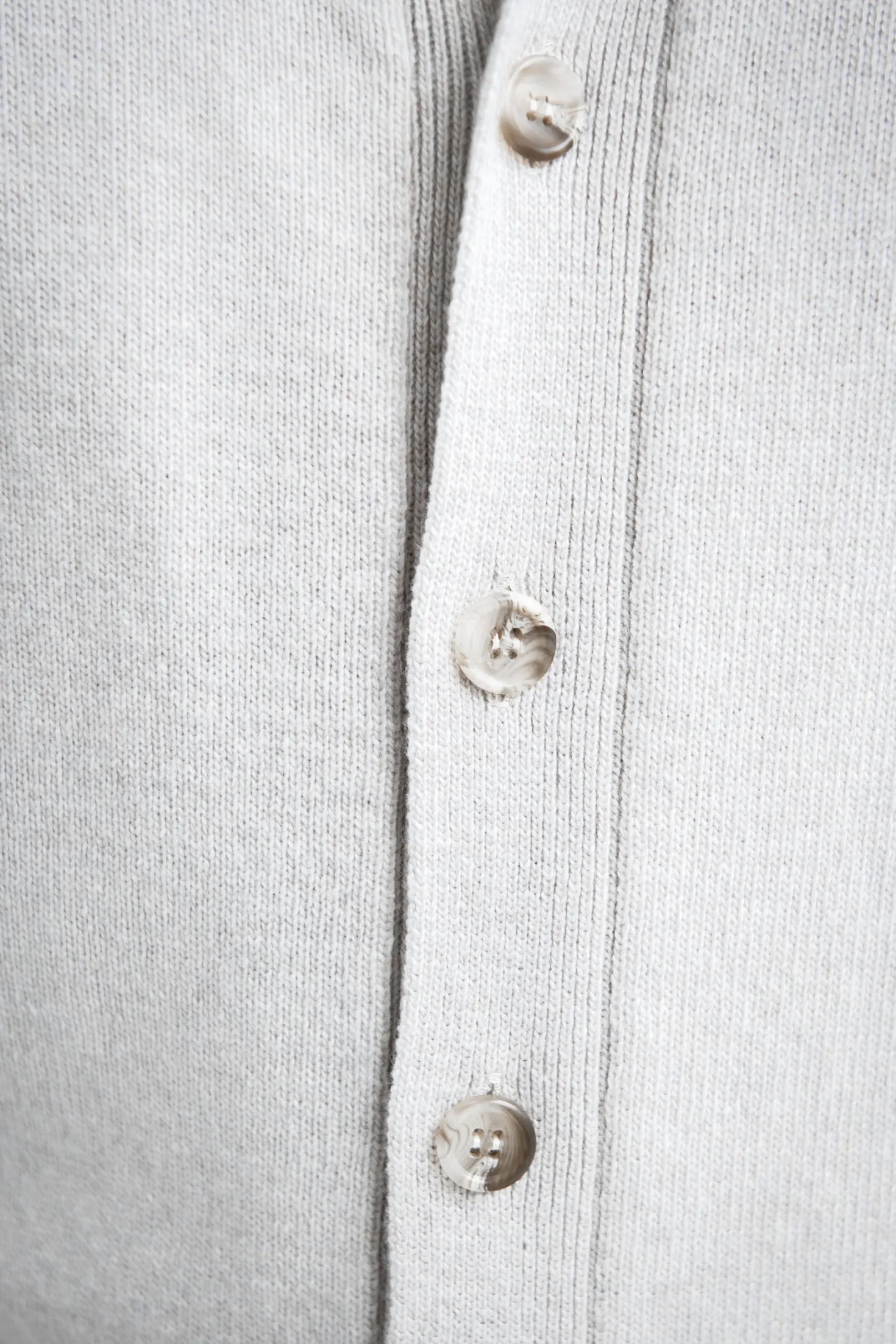 Cardigan beige – Made in Italy