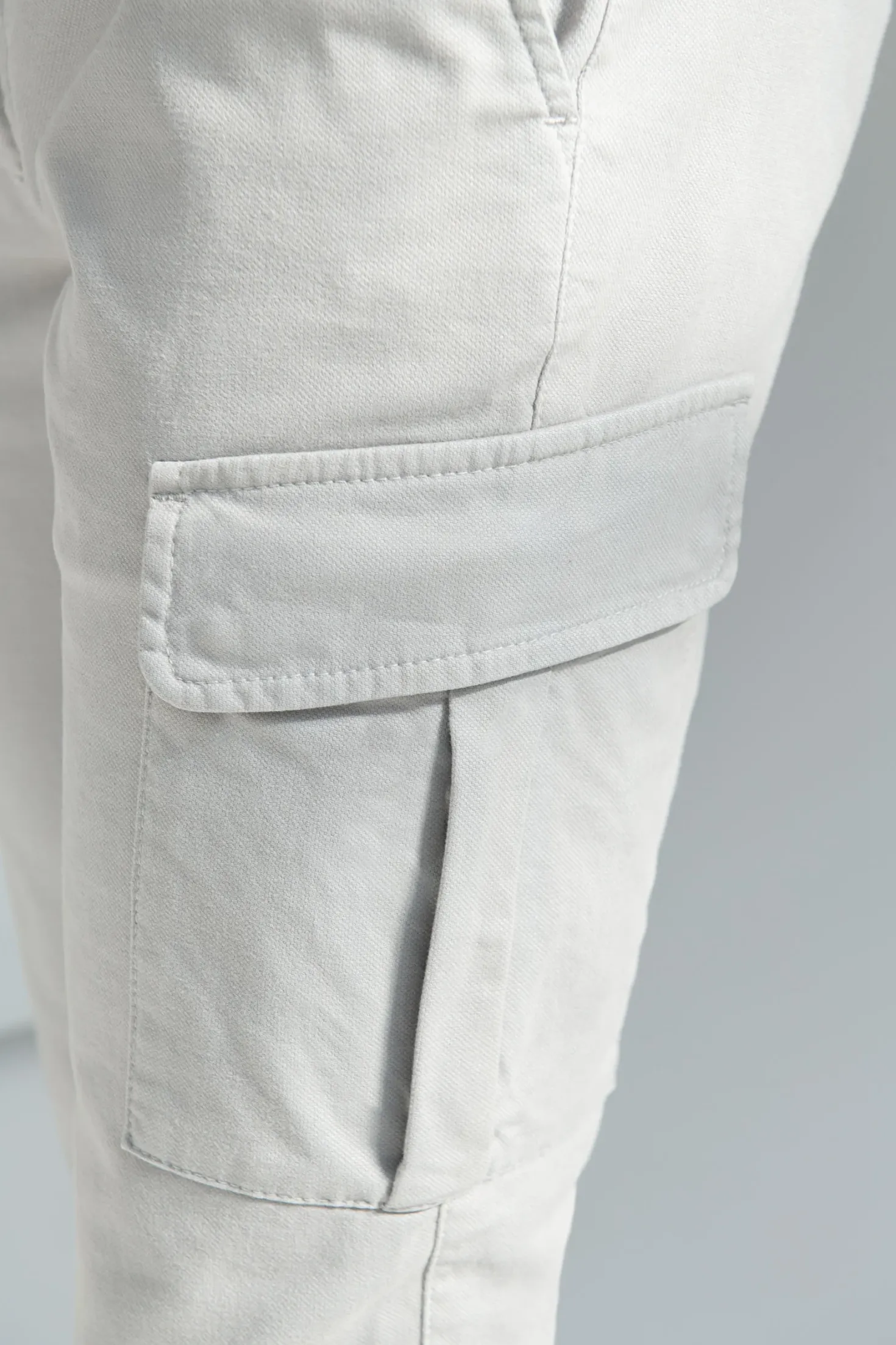 Cargo en toile stretch grise - Made in Italy