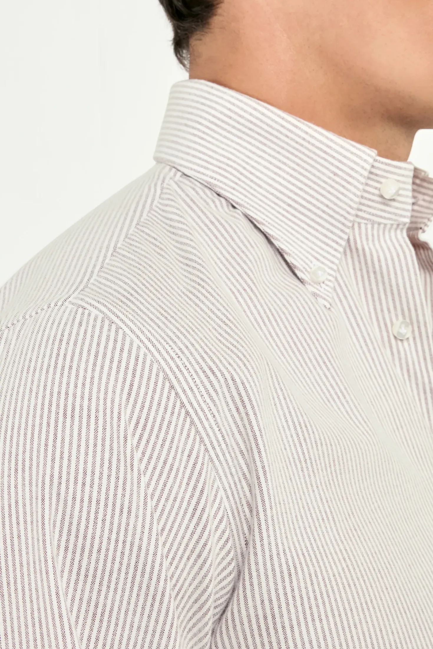 Chemise à col boutonné prune rayée en coton brossé - Made in Italy
