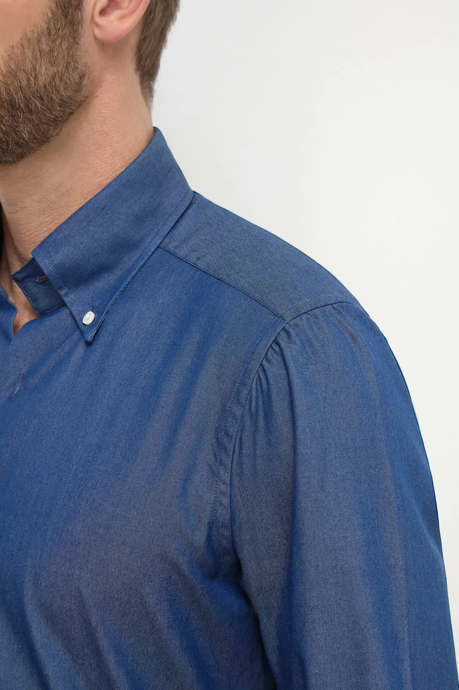 Chemise en denim à col boutonné « collection Sartoriale » - Made in Italy