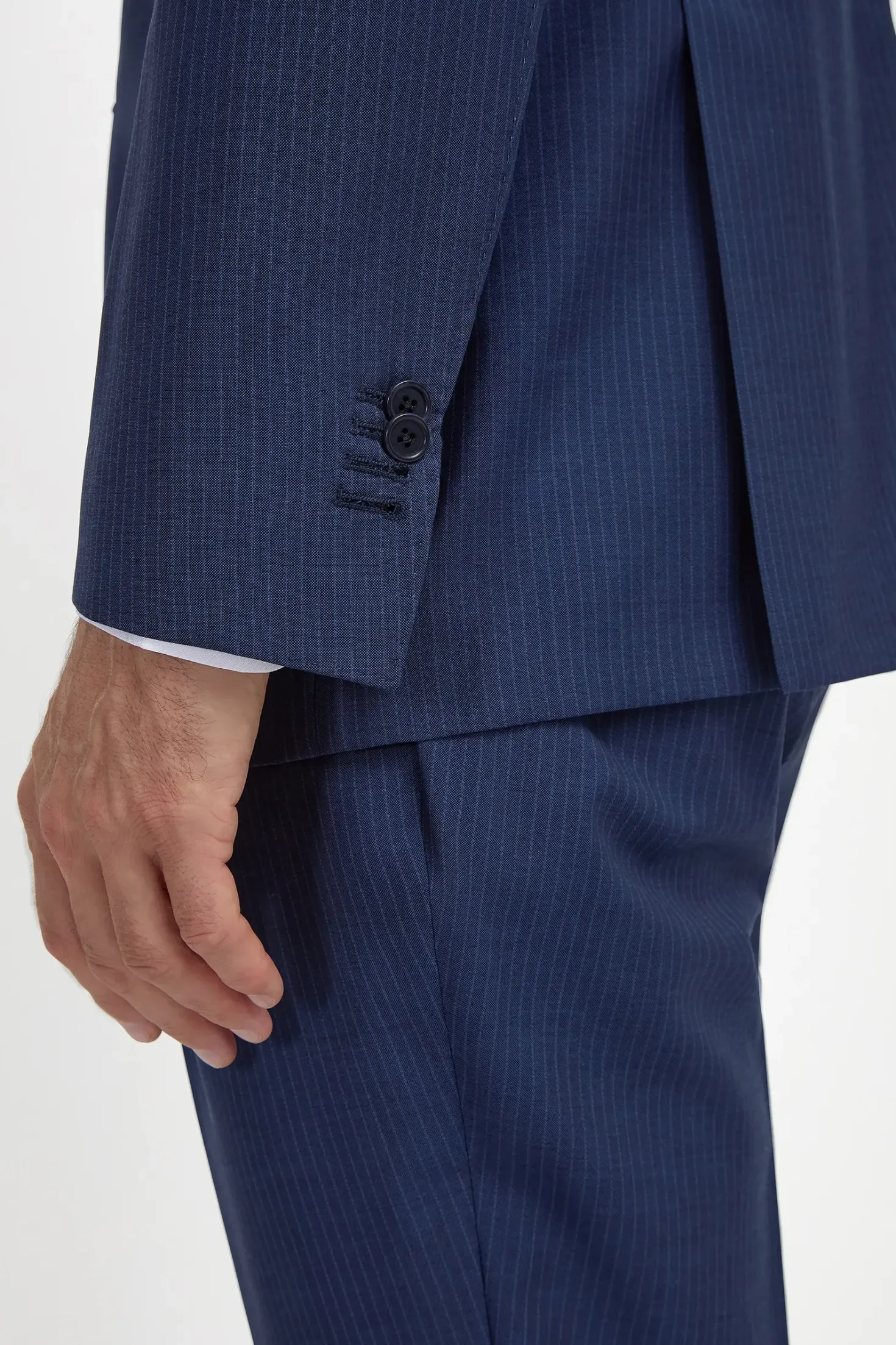 Costume en laine bleu croisé à rayures fines - Made in Italy