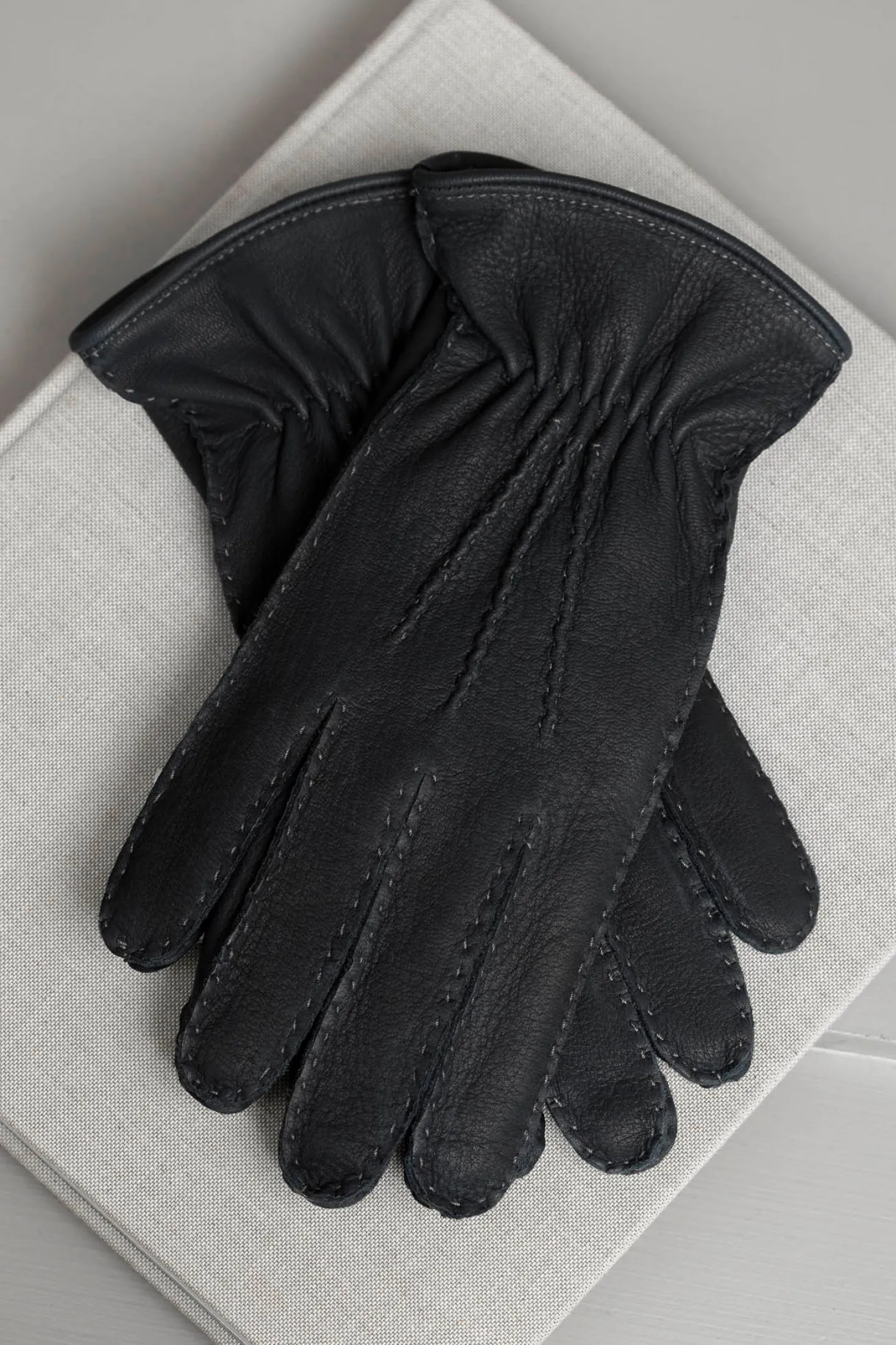 Gants bleu foncé en cuir de cerf doublés cachemire - Made in Italy