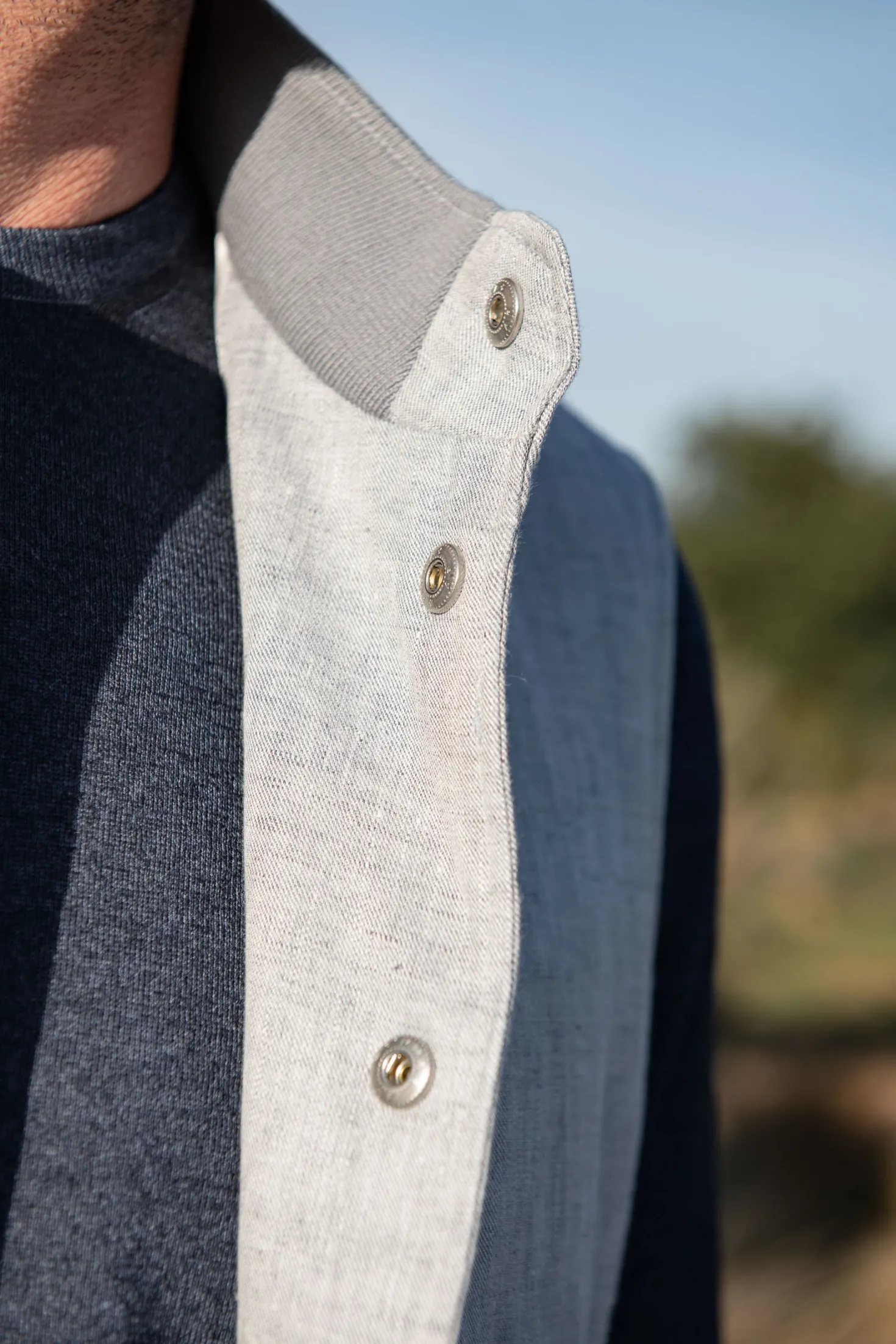 Gilet en lin gris craie – Made in Italy