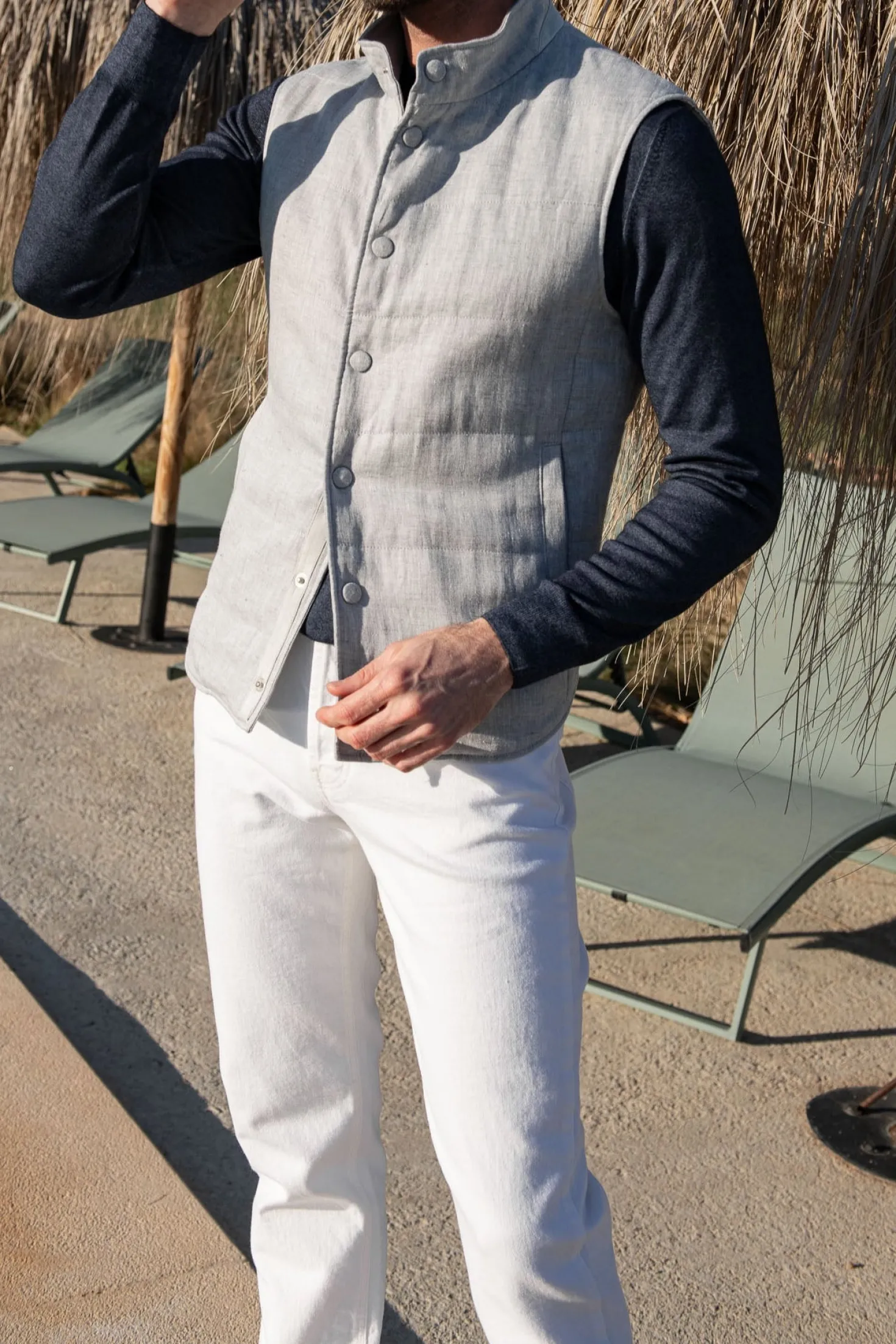 Gilet en lin gris craie – Made in Italy