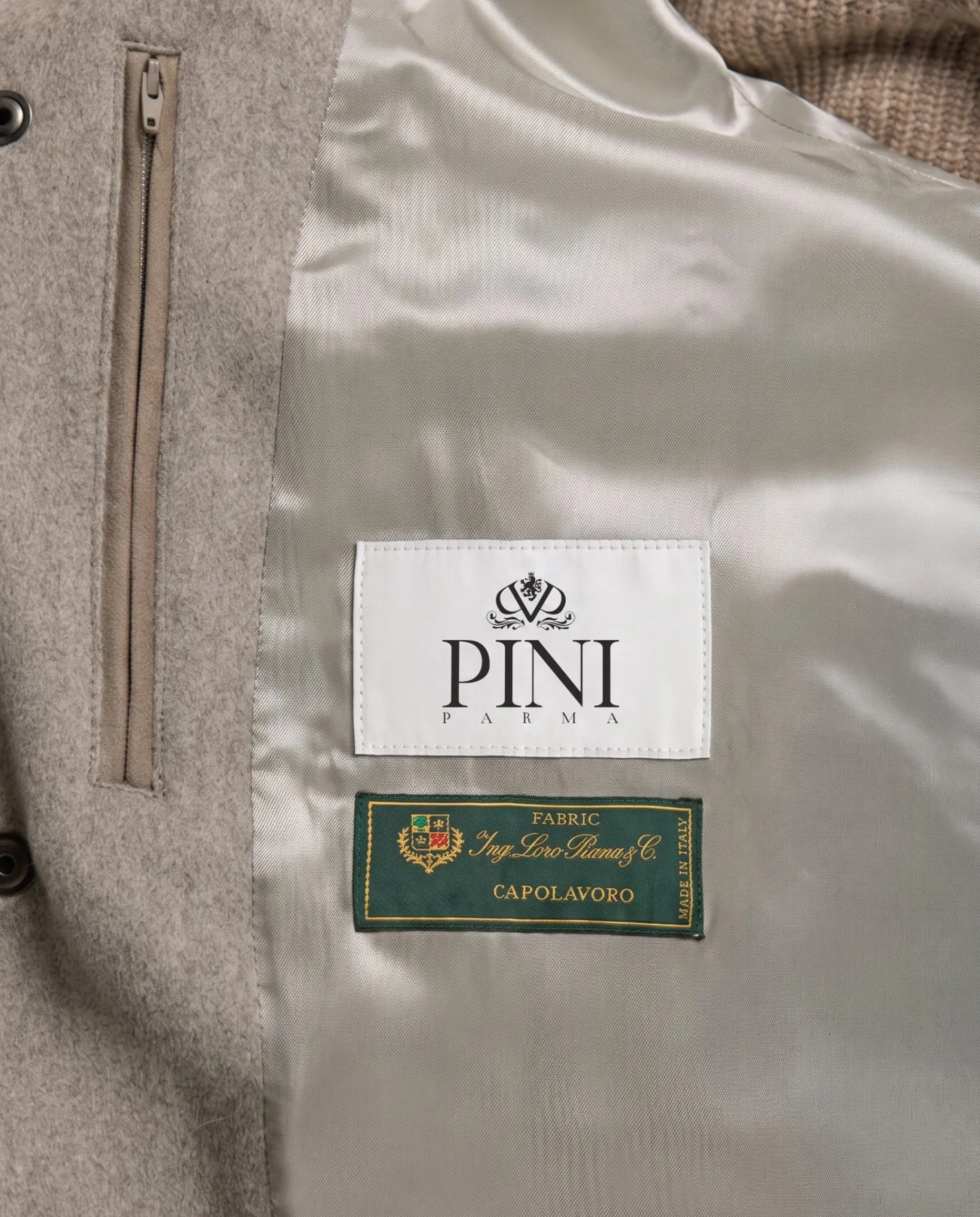 Manteau taupe clair à col en vison - Made in Italy