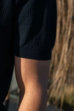 Polo en maille texturée bleu avec zip - Made in Italy