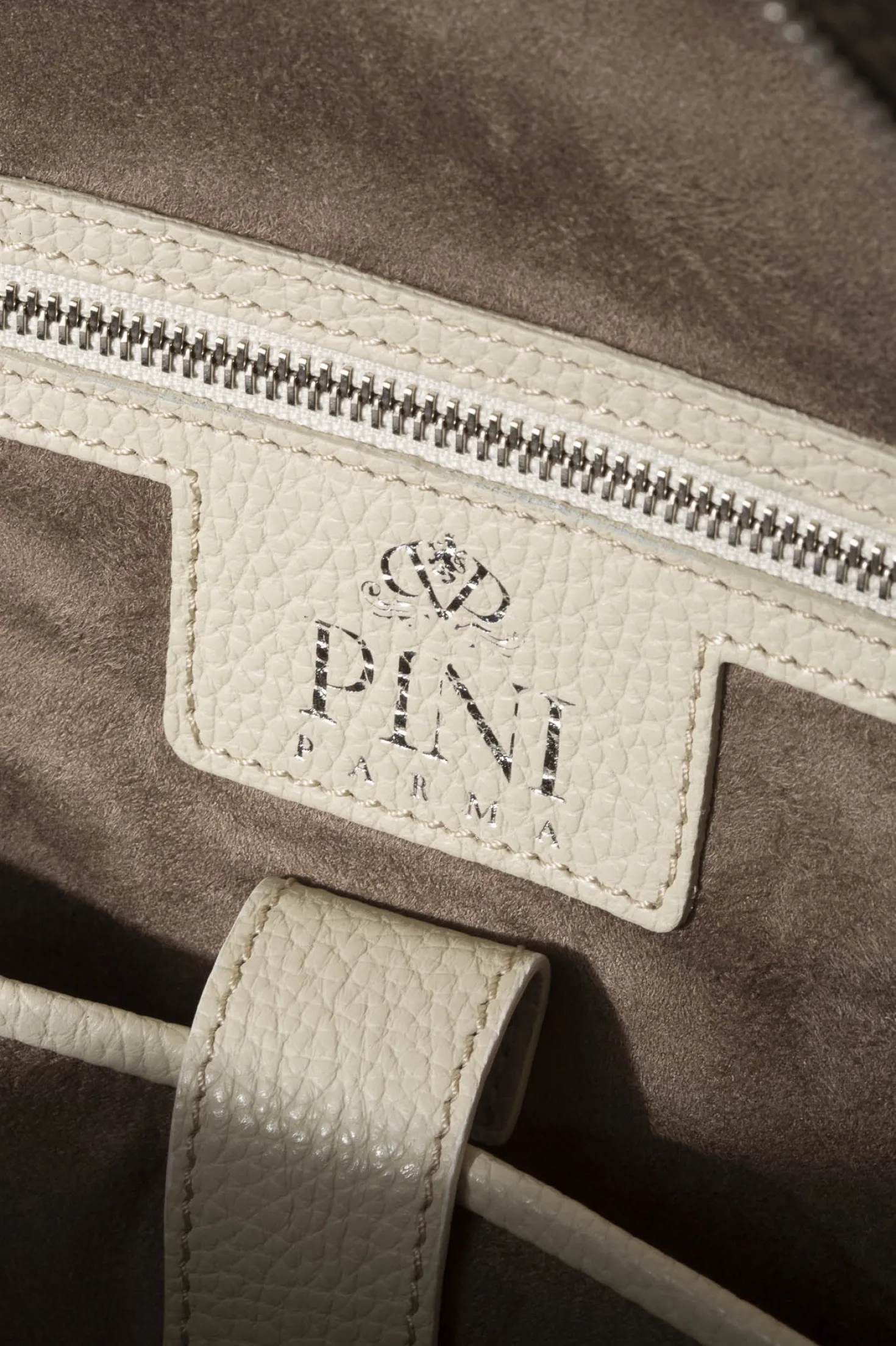Sac à dos taupe en cuir - Made in Italy